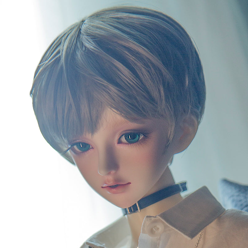 LYNN | PREORDER | DOLL