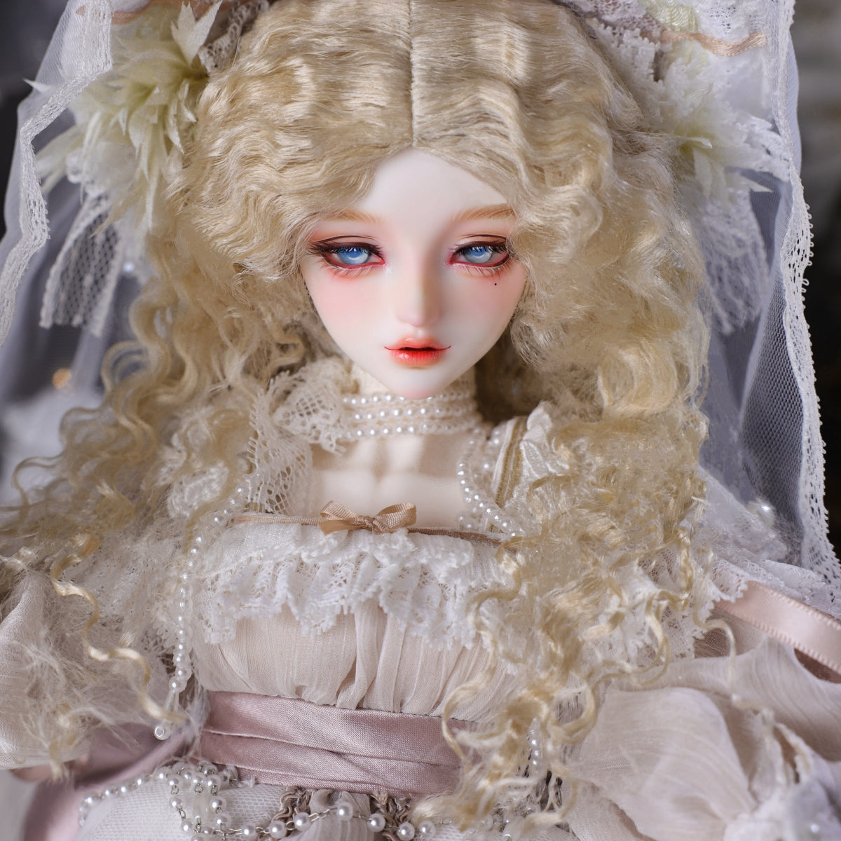 ANASTASIA | PREORDER | DOLL