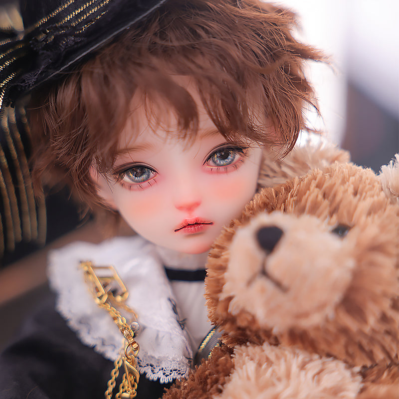 DANIELLE | PREORDER | DOLL