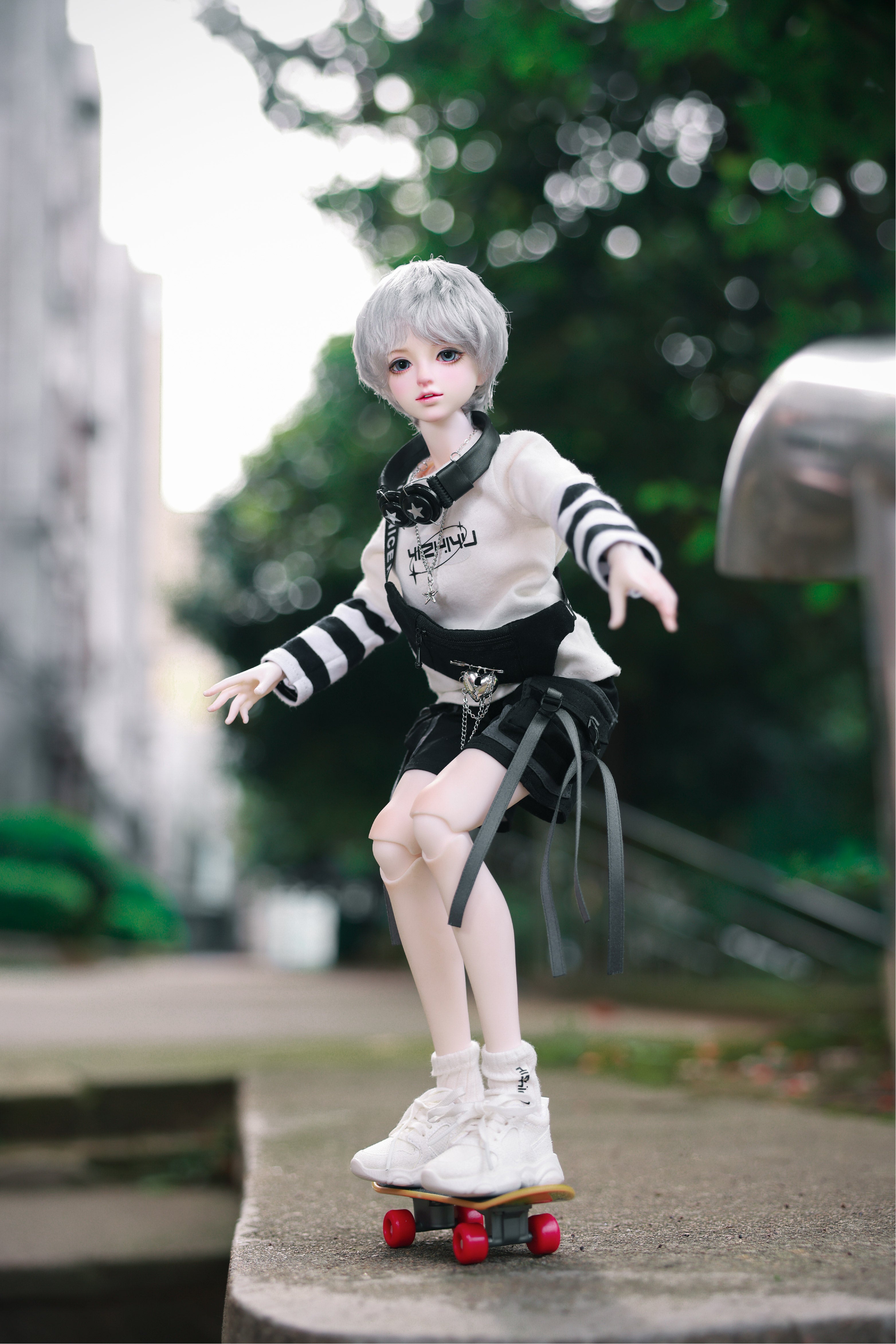 LYNN | PREORDER | DOLL