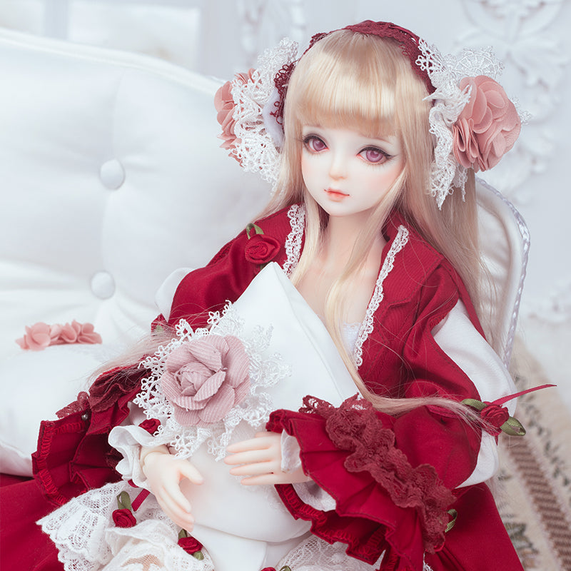 JULIA | PREORDER | DOLL