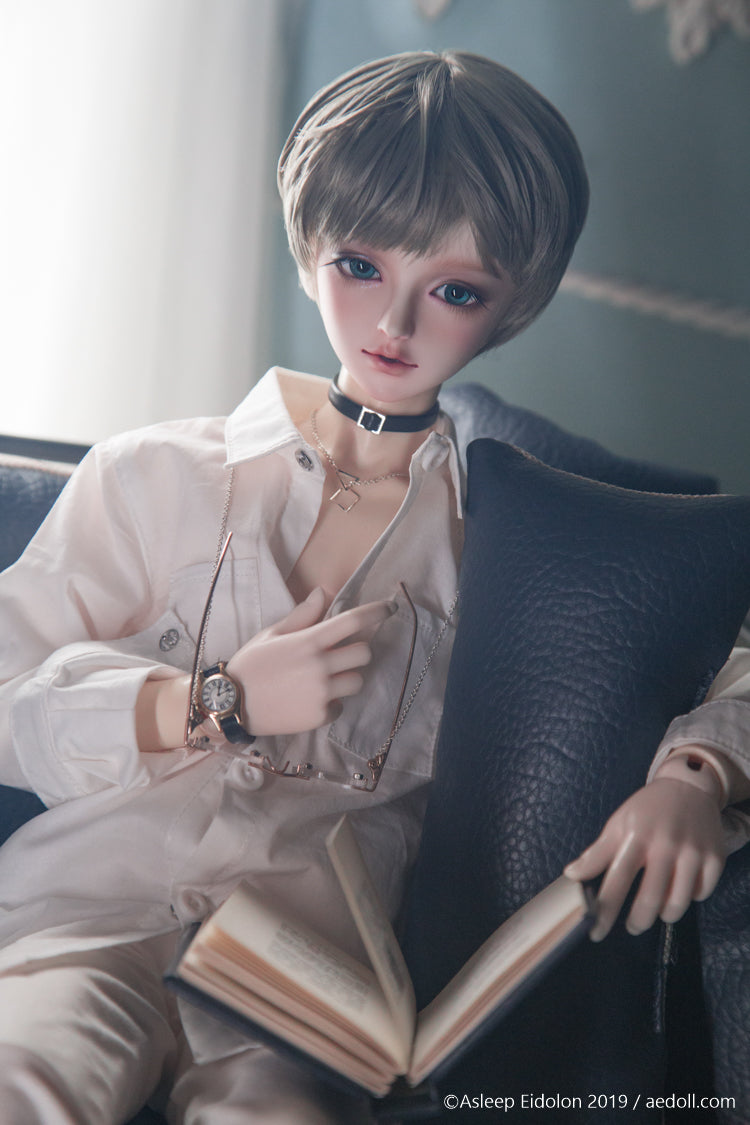 LYNN | PREORDER | DOLL