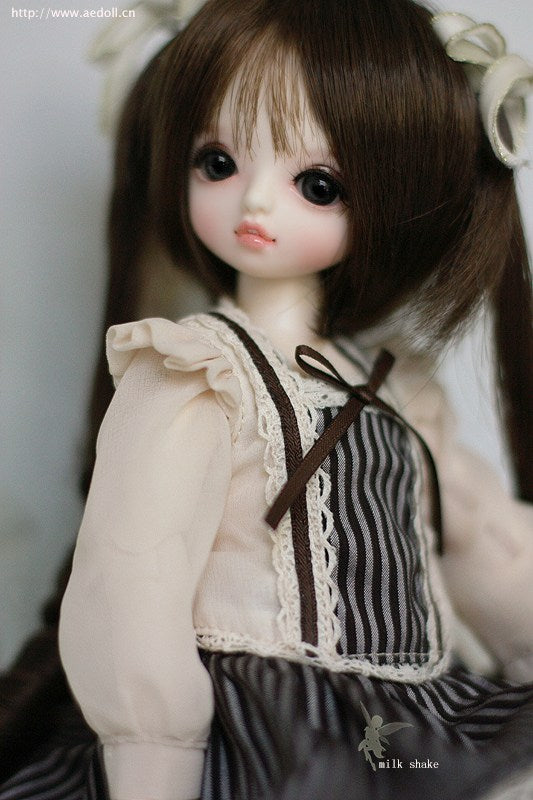 MILK SHAKE | PREORDER | DOLL