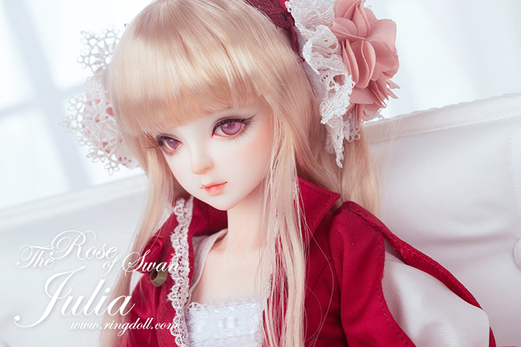 JULIA | PREORDER | DOLL