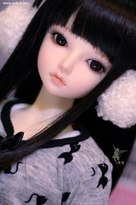 SOLSTICE | PREORDER | DOLL