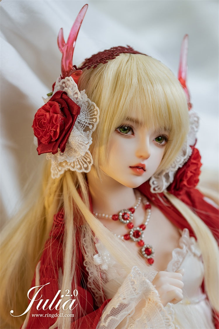 JULIA 2.0 | PREORDER | DOLL