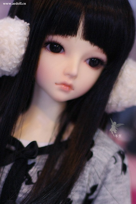 SOLSTICE | PREORDER | DOLL