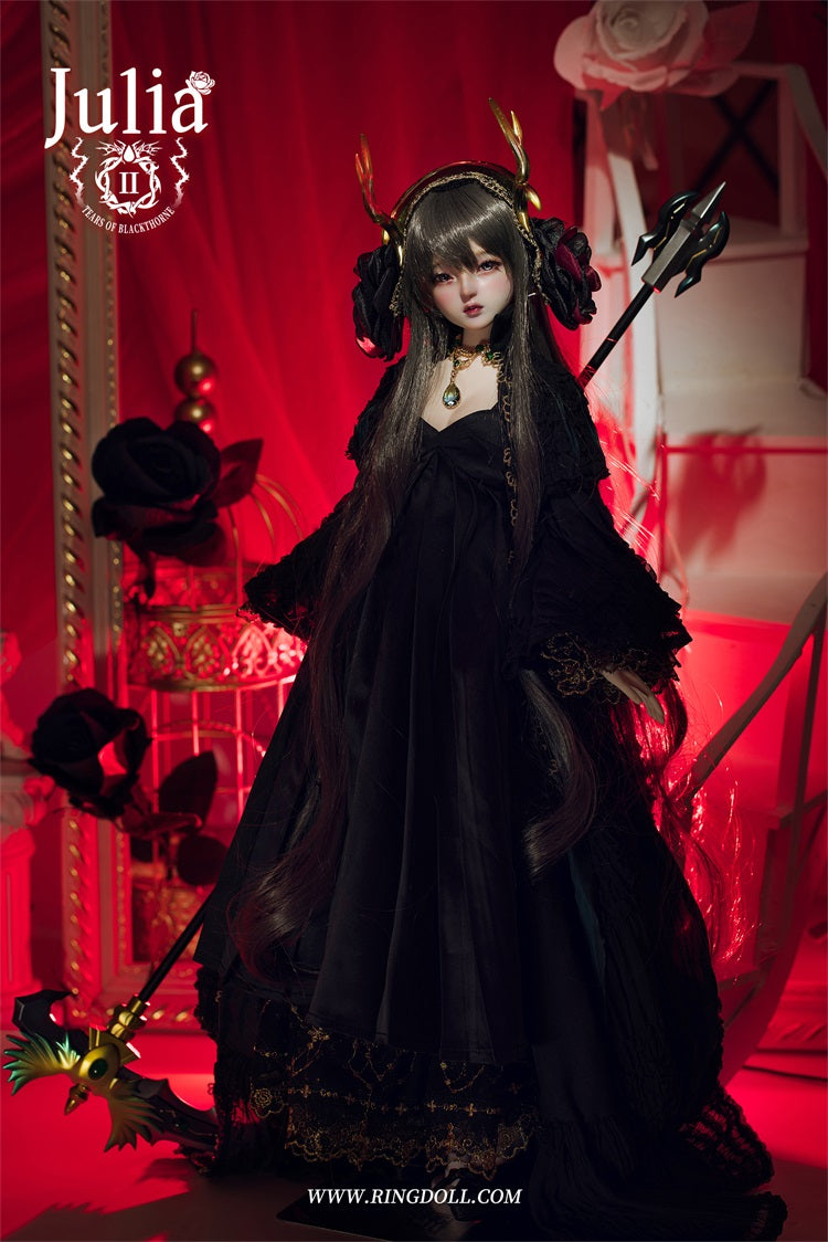 JULIA 2.0 DARK | PREORDER | DOLL