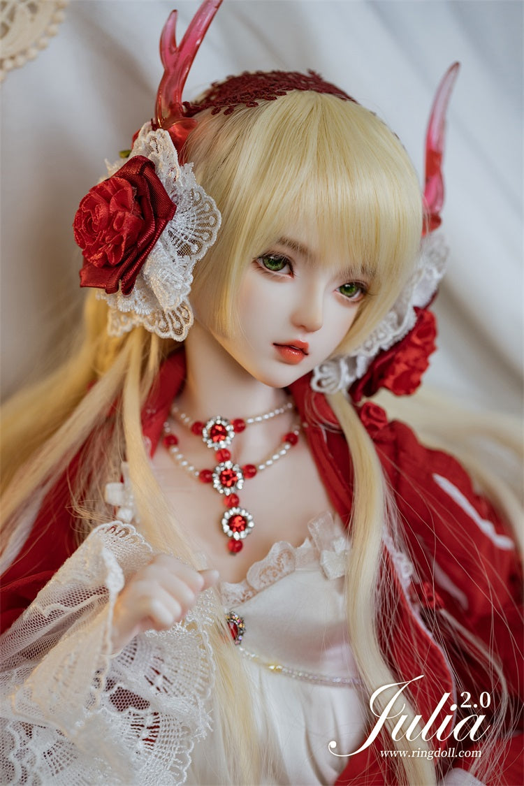 JULIA 2.0 | PREORDER | DOLL