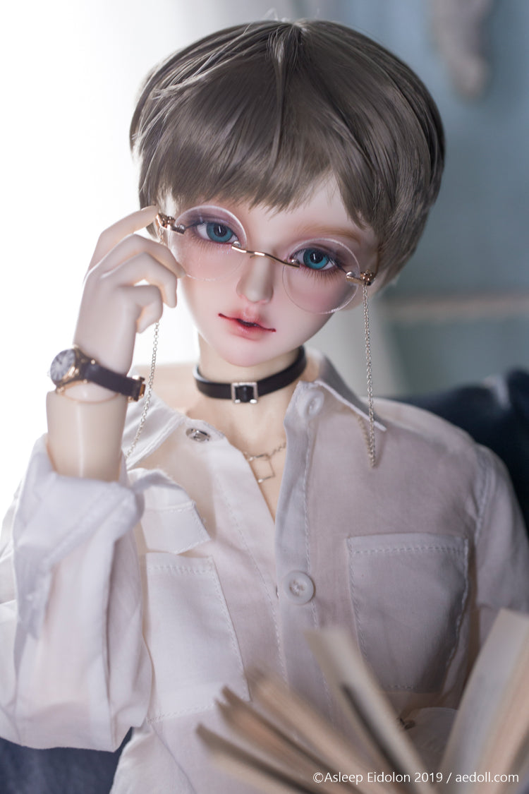 LYNN | PREORDER | DOLL