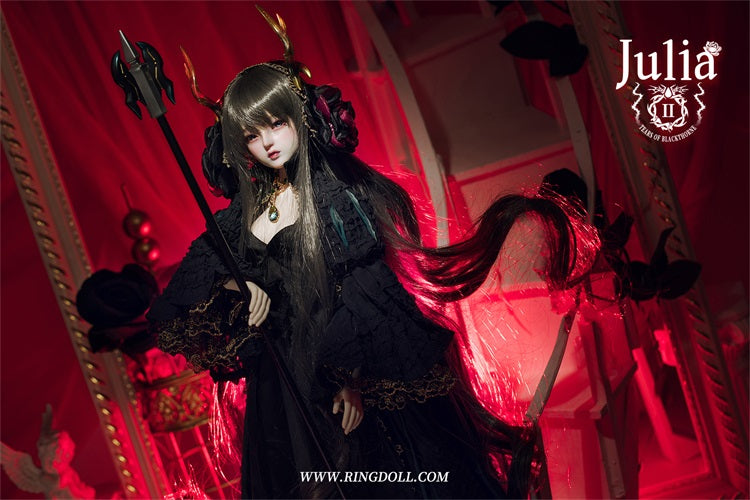 JULIA 2.0 DARK | PREORDER | DOLL