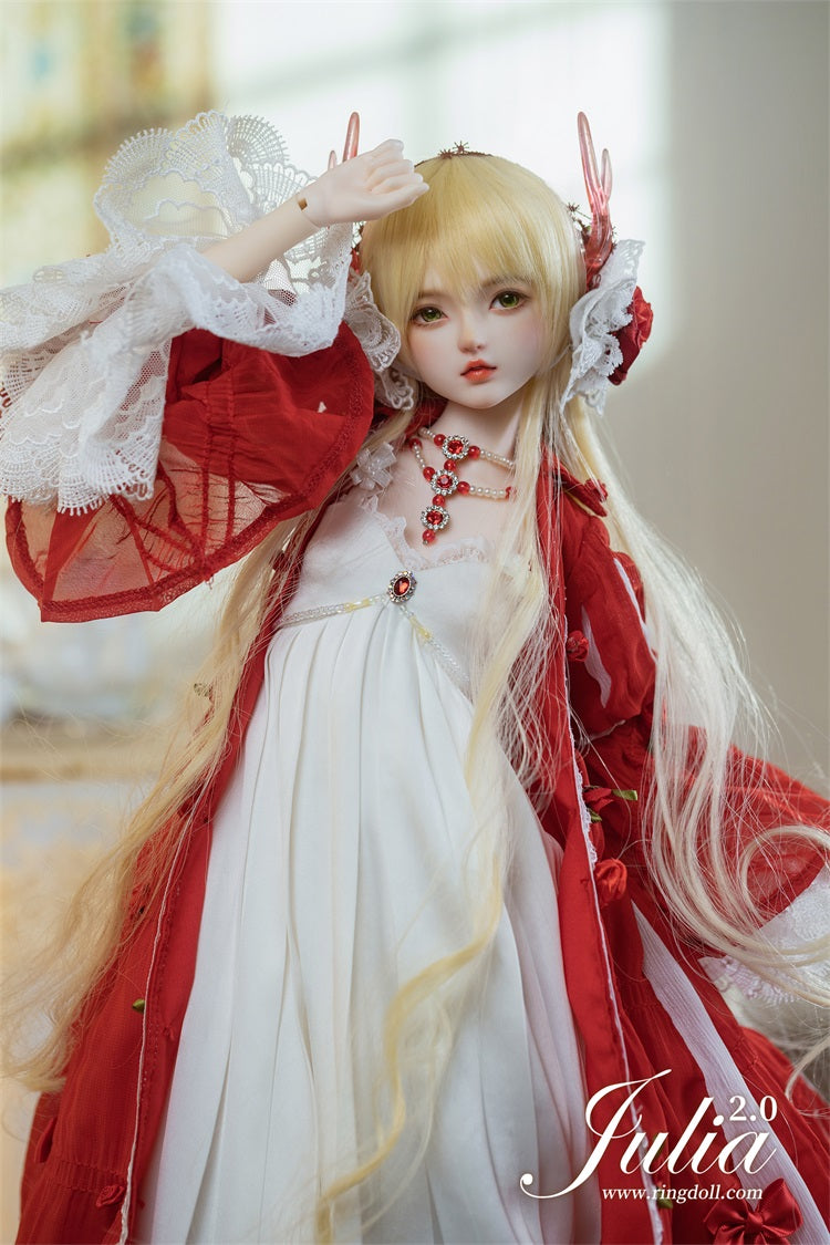 JULIA 2.0 | PREORDER | DOLL