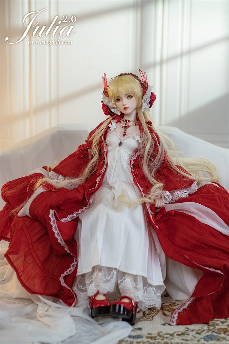 JULIA 2.0 | PREORDER | DOLL