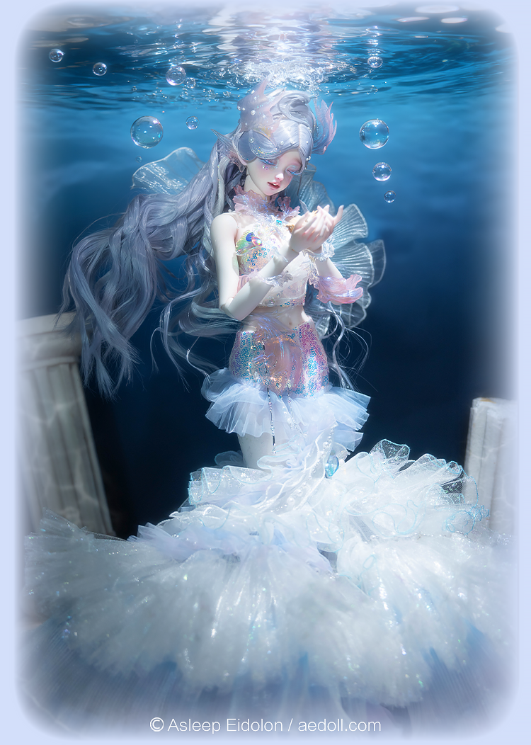 IRIS | PREORDER | DOLL