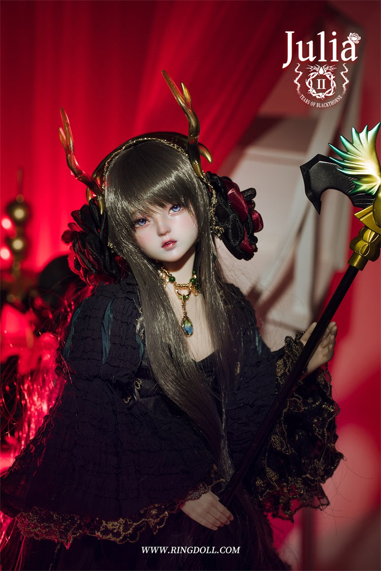 JULIA 2.0 DARK | PREORDER | DOLL