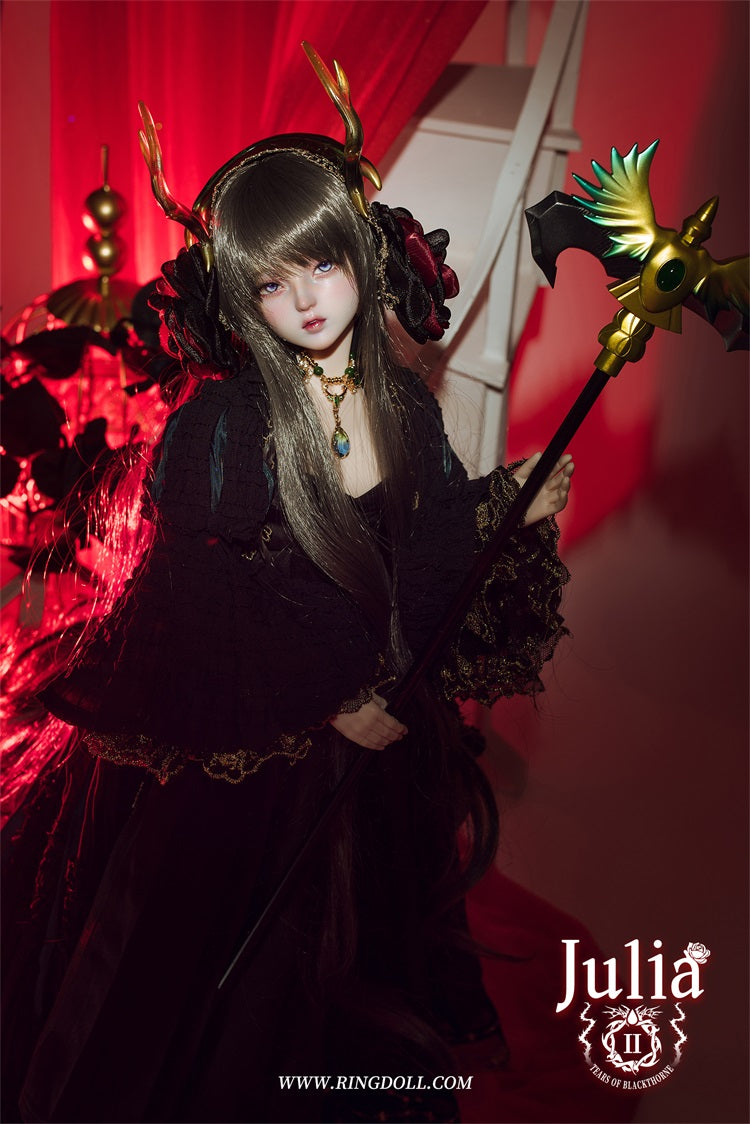 JULIA 2.0 DARK | PREORDER | DOLL
