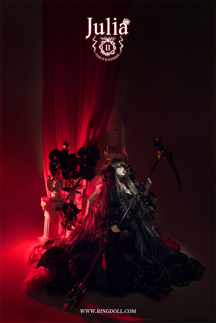 JULIA 2.0 DARK | PREORDER | DOLL