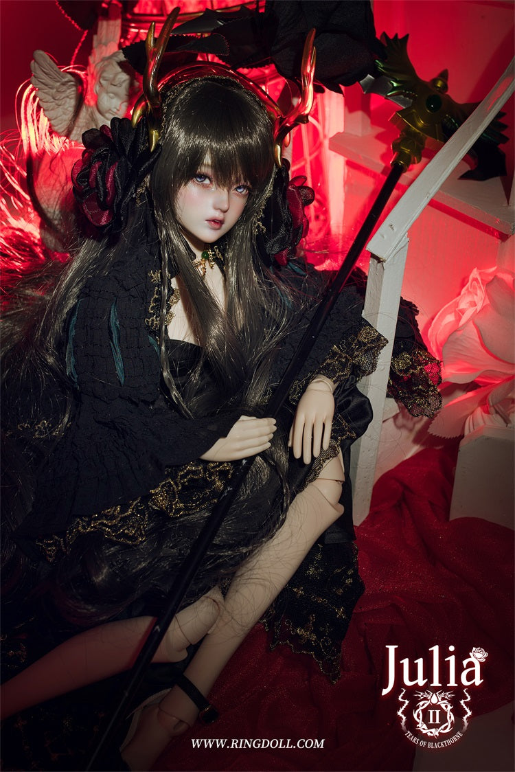 JULIA 2.0 DARK | PREORDER | DOLL