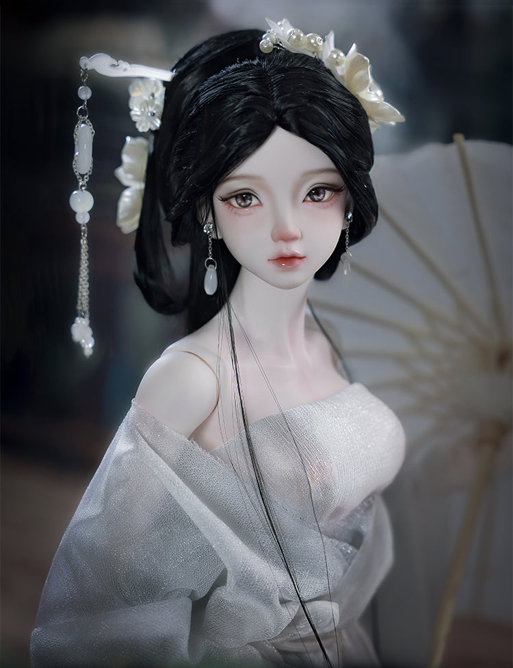 WINTER | IN STOCK | DOLL