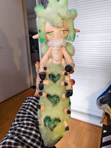 CATERPILLAR | PREORDER | DOLL