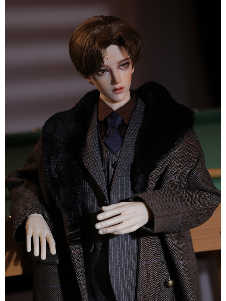 STAFF | IN STOCK | DOLL