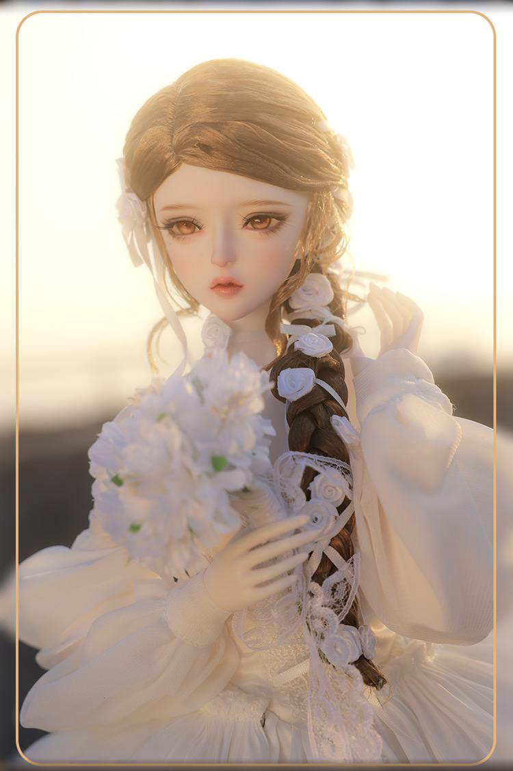 SHALLOW | IN STOCK | DOLL