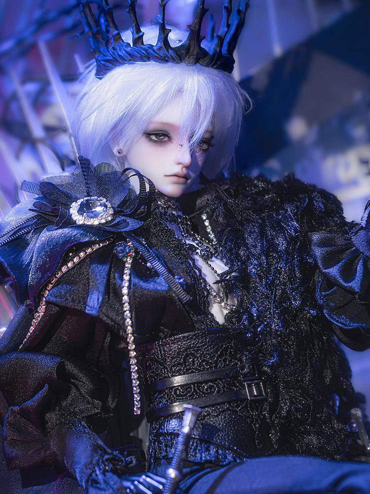 VALAC | IN STOCK | DOLL