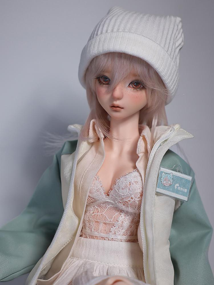 LIMO | PREORDER | DOLL