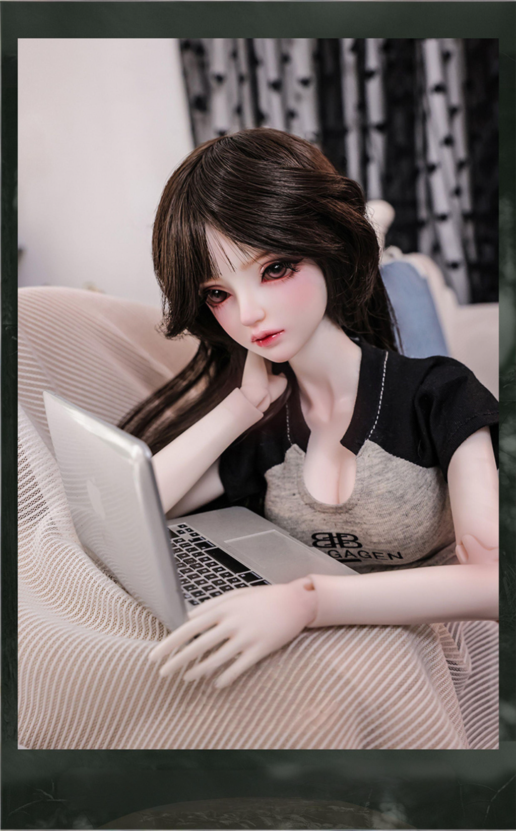 WILLOW | IN STOCK | DOLL