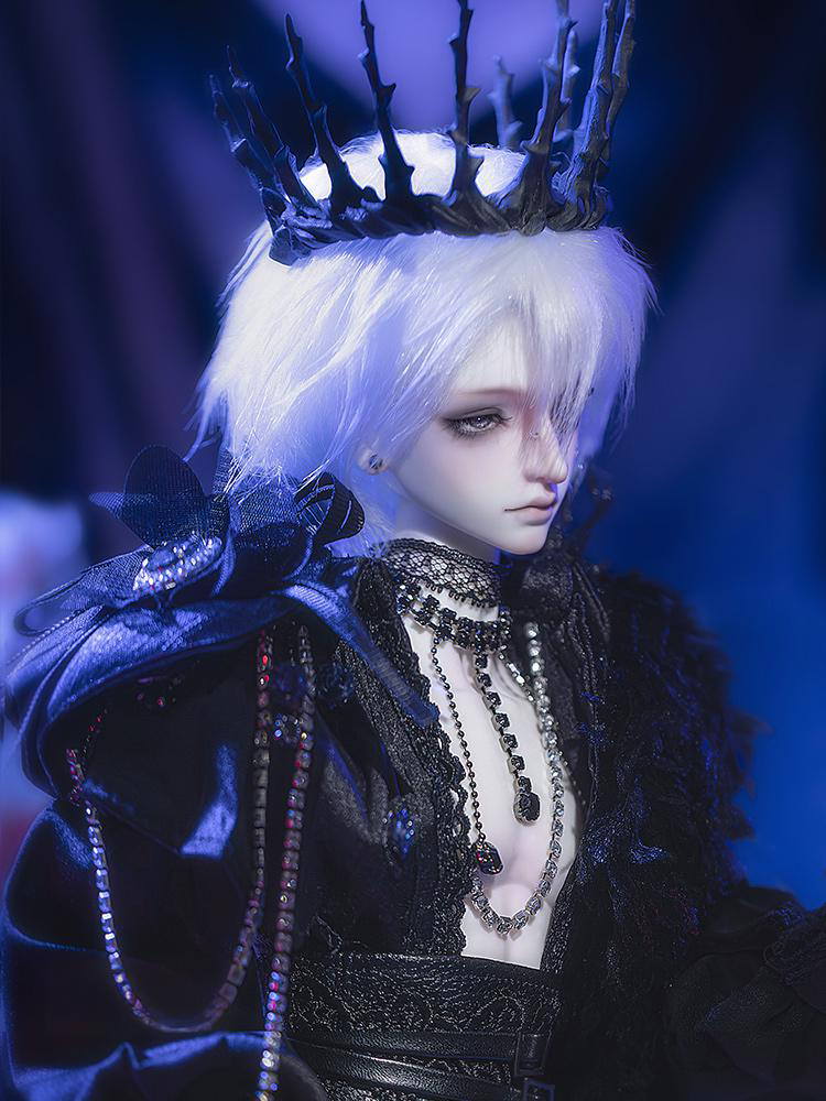 VALAC | IN STOCK | DOLL